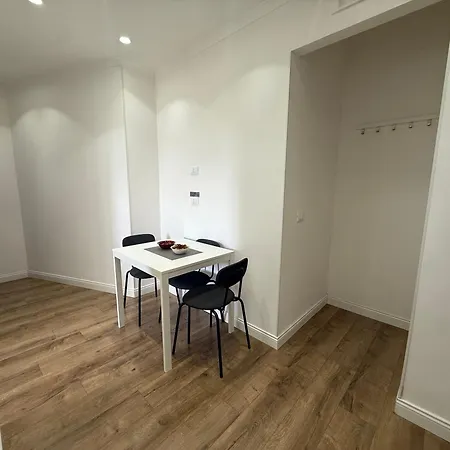 Apartman Sunflower House